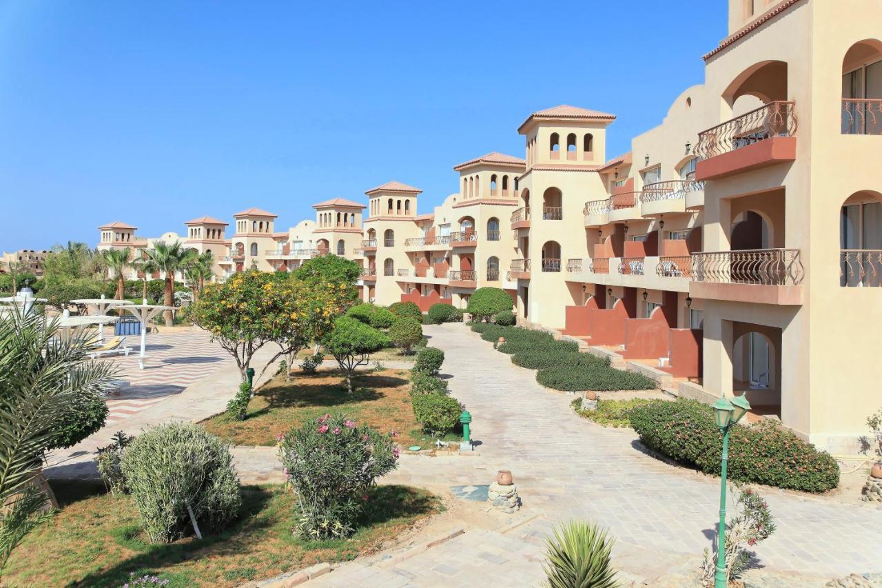 Pensee Royal Garden Resort