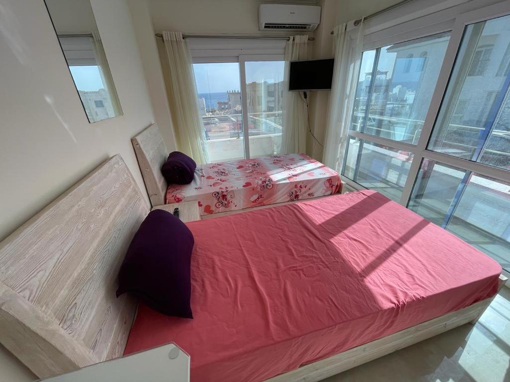 Beautiful 3-bedroom On The 4th Floor With Personal Jacuzzi On The Roof And 3 Balconies With Spectacular Seaview Sharm el-Sheikh
