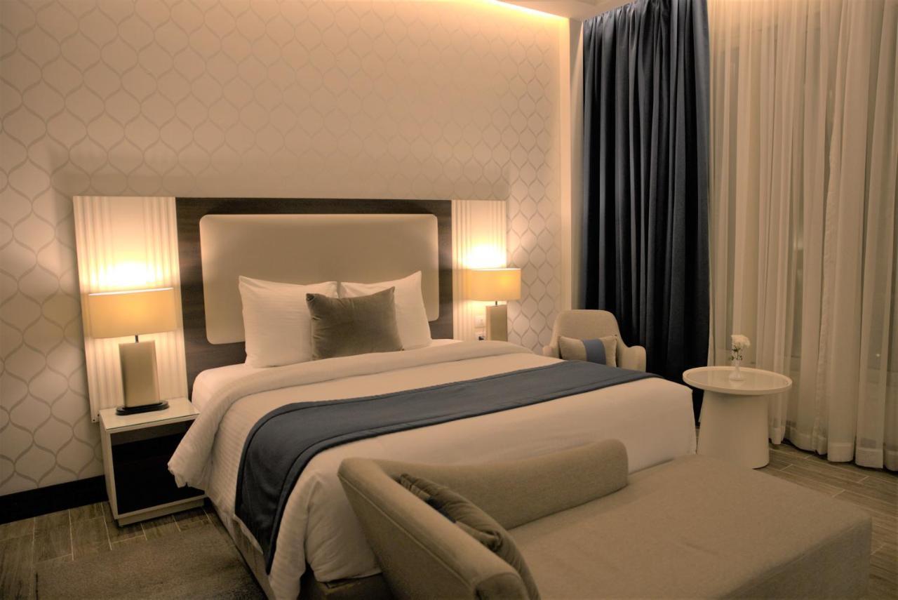 Otel Helnan Mamoura & Events Center