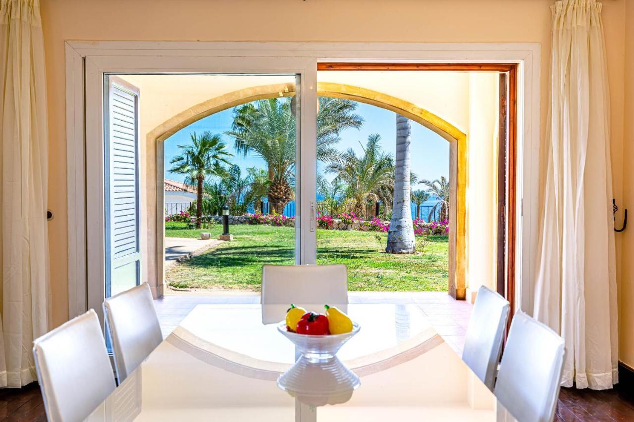 And Charme At Sheikh Villa *