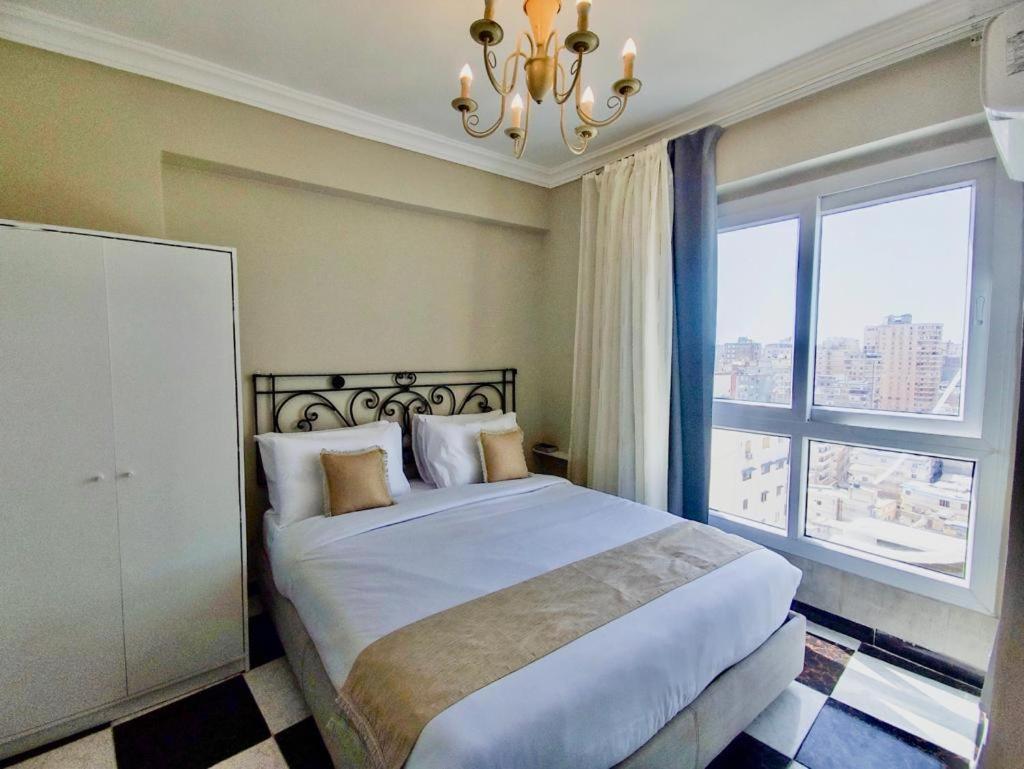 Apartment Downtown Sea View *