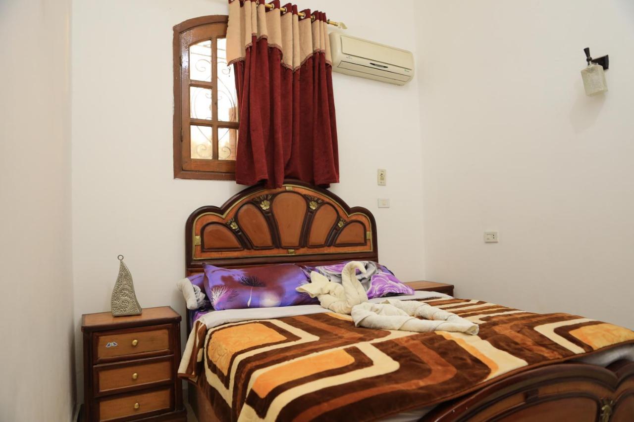 Alojamento Memnoun House Luxor
