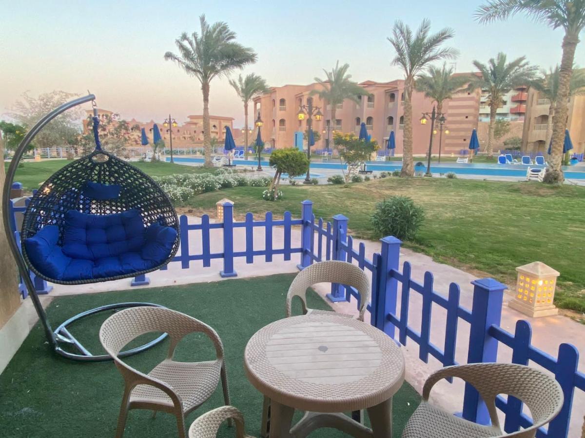 مميز ارضي بحديقة علي حمام السباحة مباشرة بورتو ساوث العين السخنة للعائلات فقط Chalet Ain Sukhna