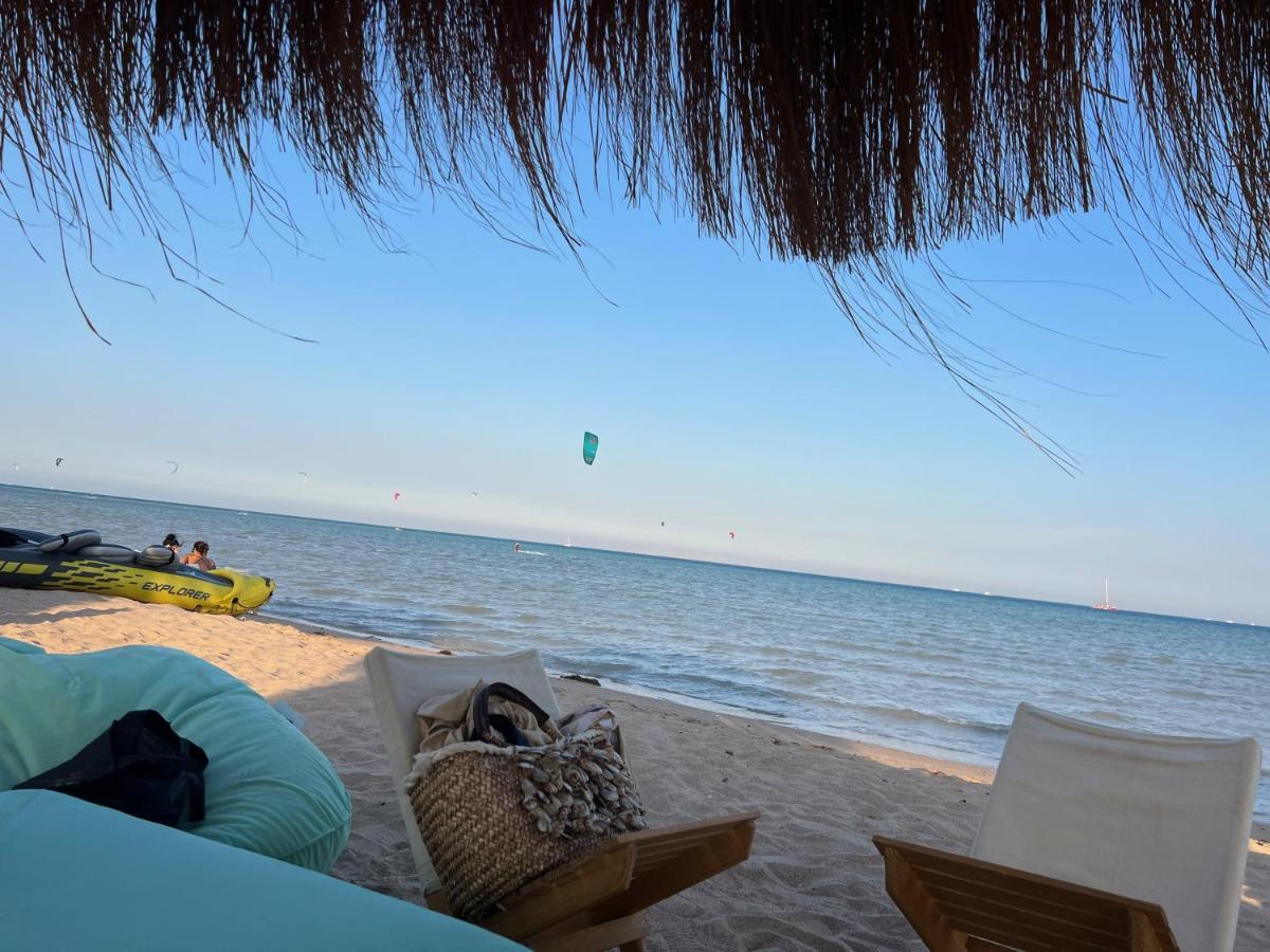 Mangroovy Seafront - Great Kite Surfing Apartment