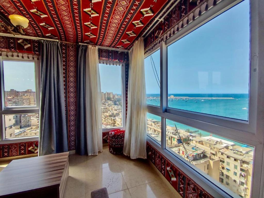 Downtown Sea View Apartment Alexandria