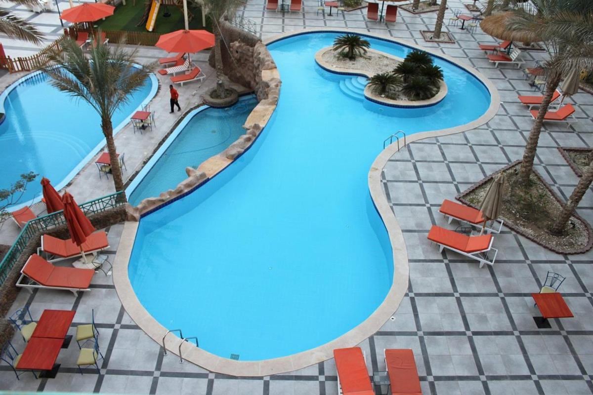 Sun & Sea And Aqua Park - 3*