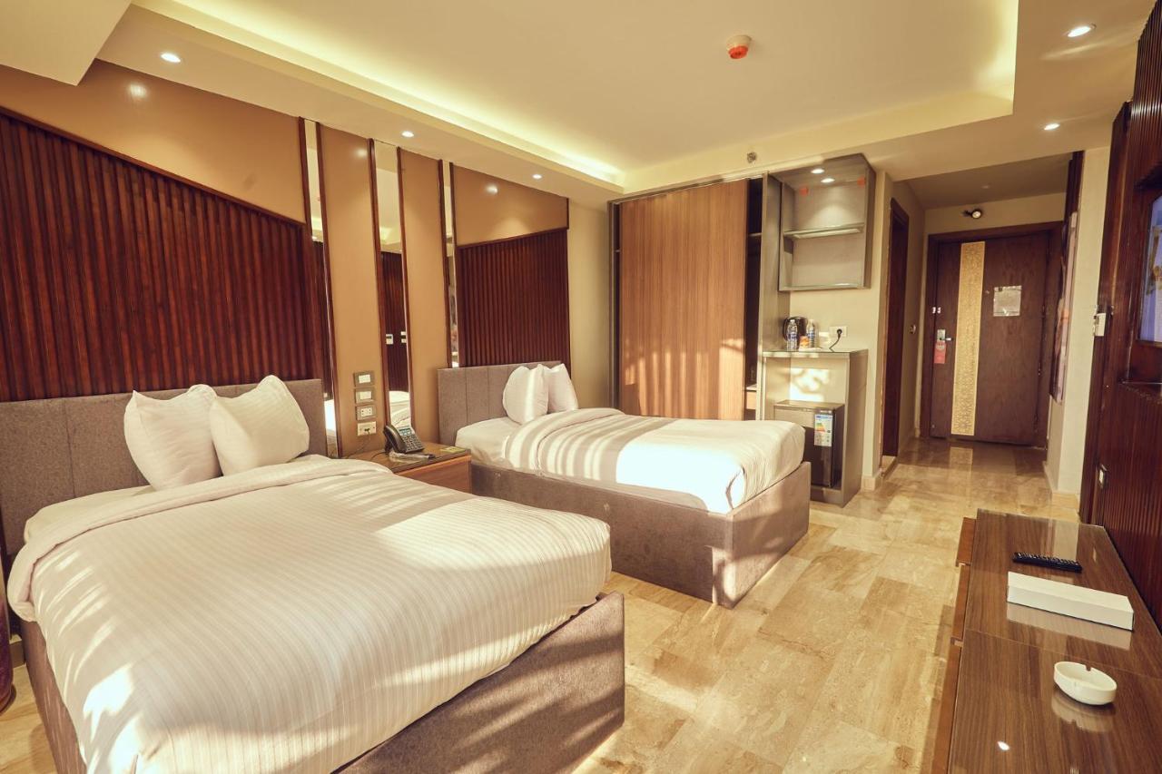 Hotel Grand