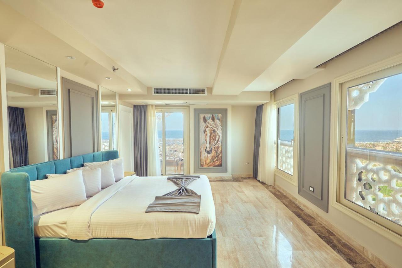 Grand Hotel 4*