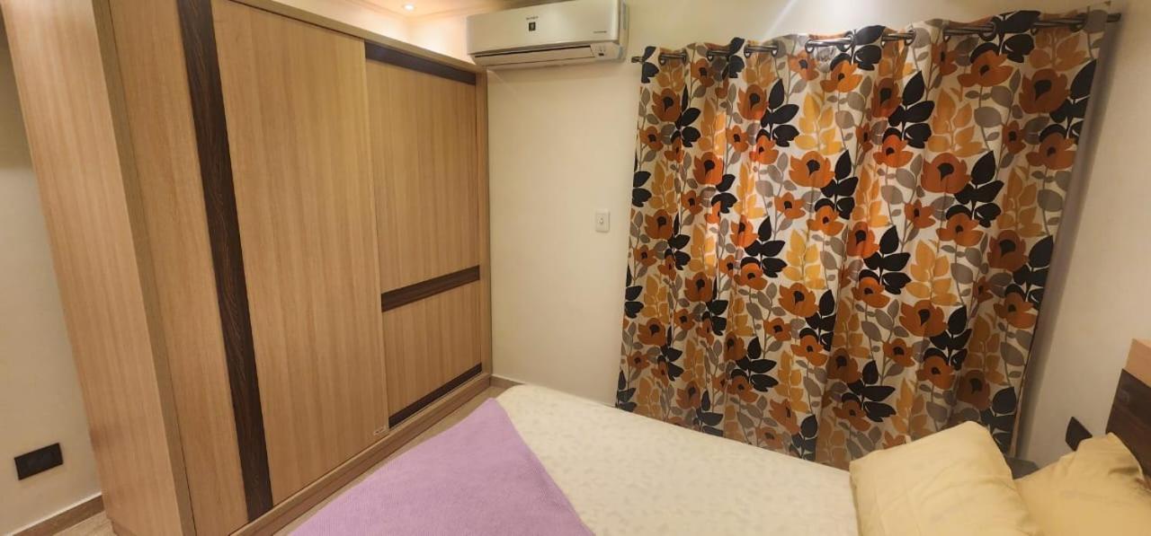 Square - Brand New Luxury With Stunning Sea View Apartment