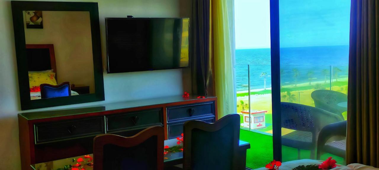 ملكى صف اول بحر بورتو سعيد Aparthotel *