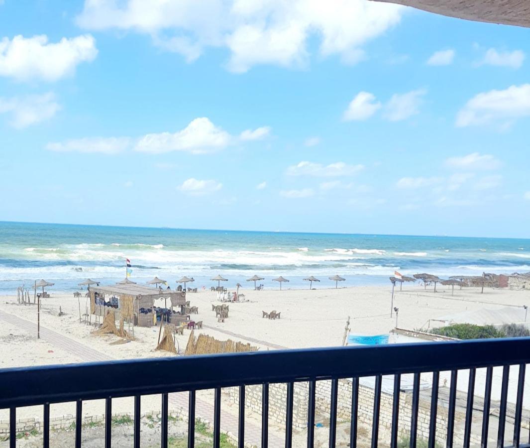 Apartment Bellevue Village Seaview Apartments: Family-friendly Agami Retreat