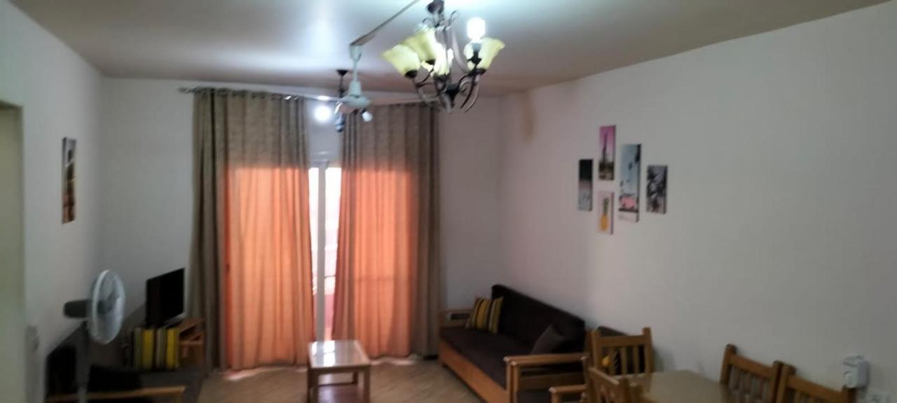 Apartment Chalet In Rosana عائلات فقط