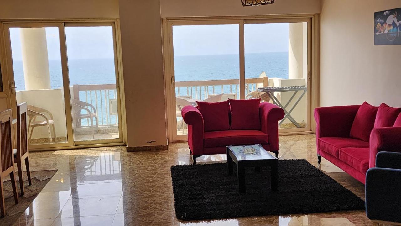 Sea View Heart