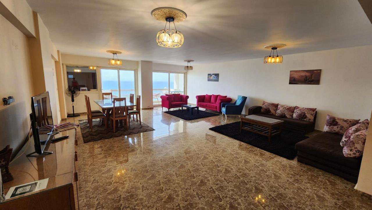 Sea View Heart Apartment
