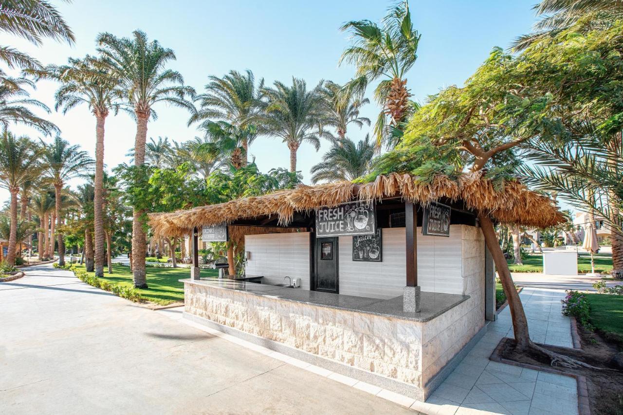 Jaz Makadi Oasis Resort 5*