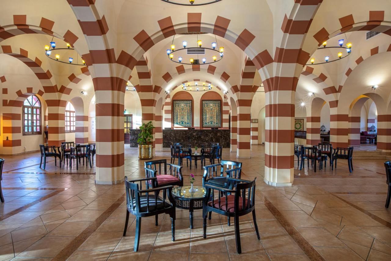 Jaz Makadi Oasis 5*