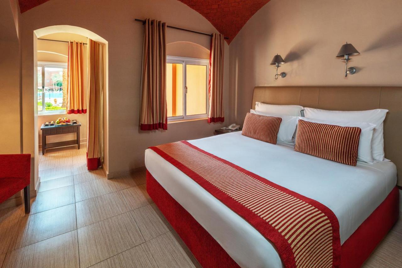 Resort Jaz Makadi Oasis 5*