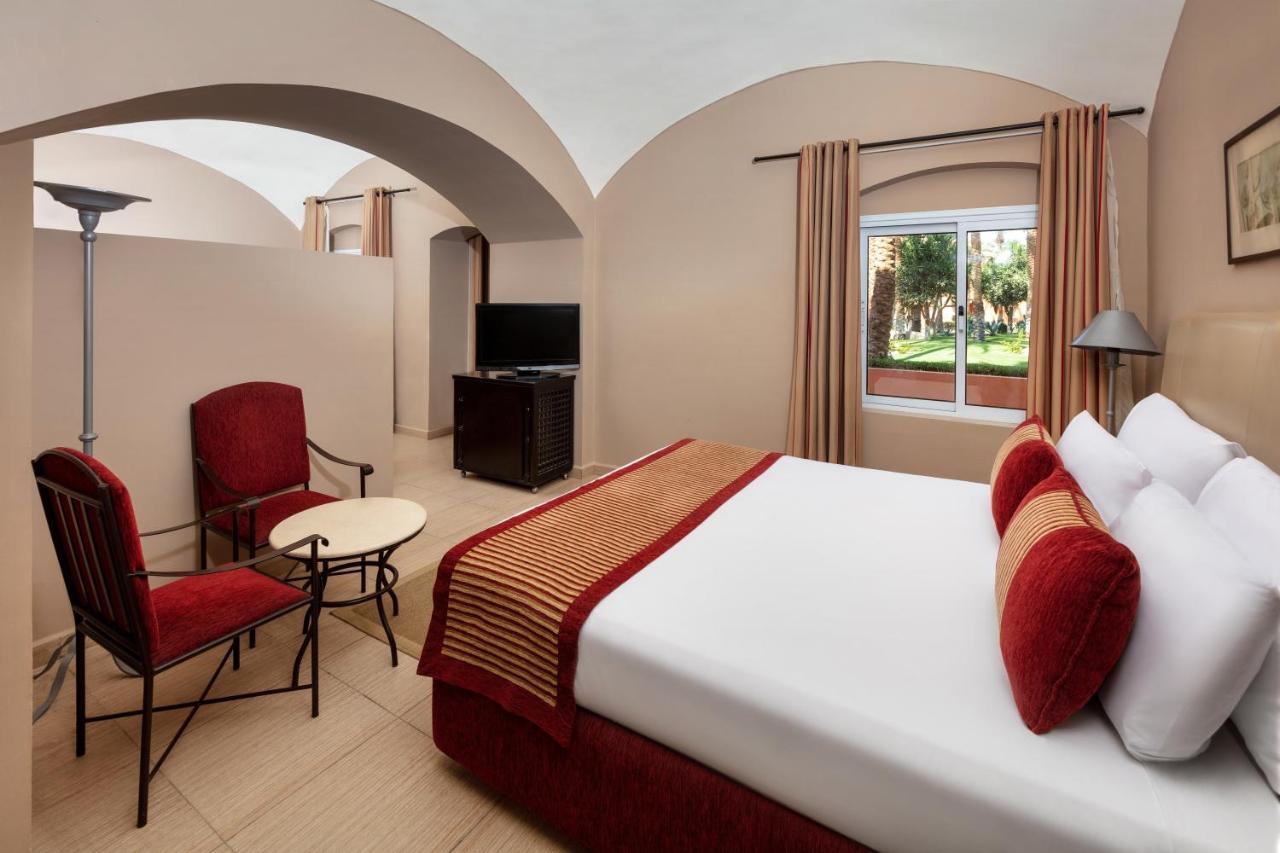 Jaz Makadi Oasis 5*
