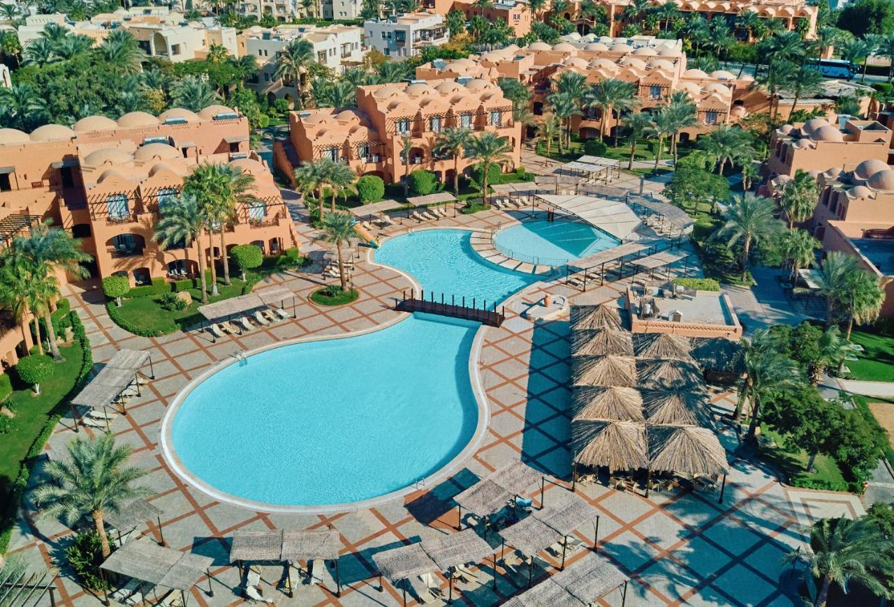 Jaz Makadi Oasis Resort 5*