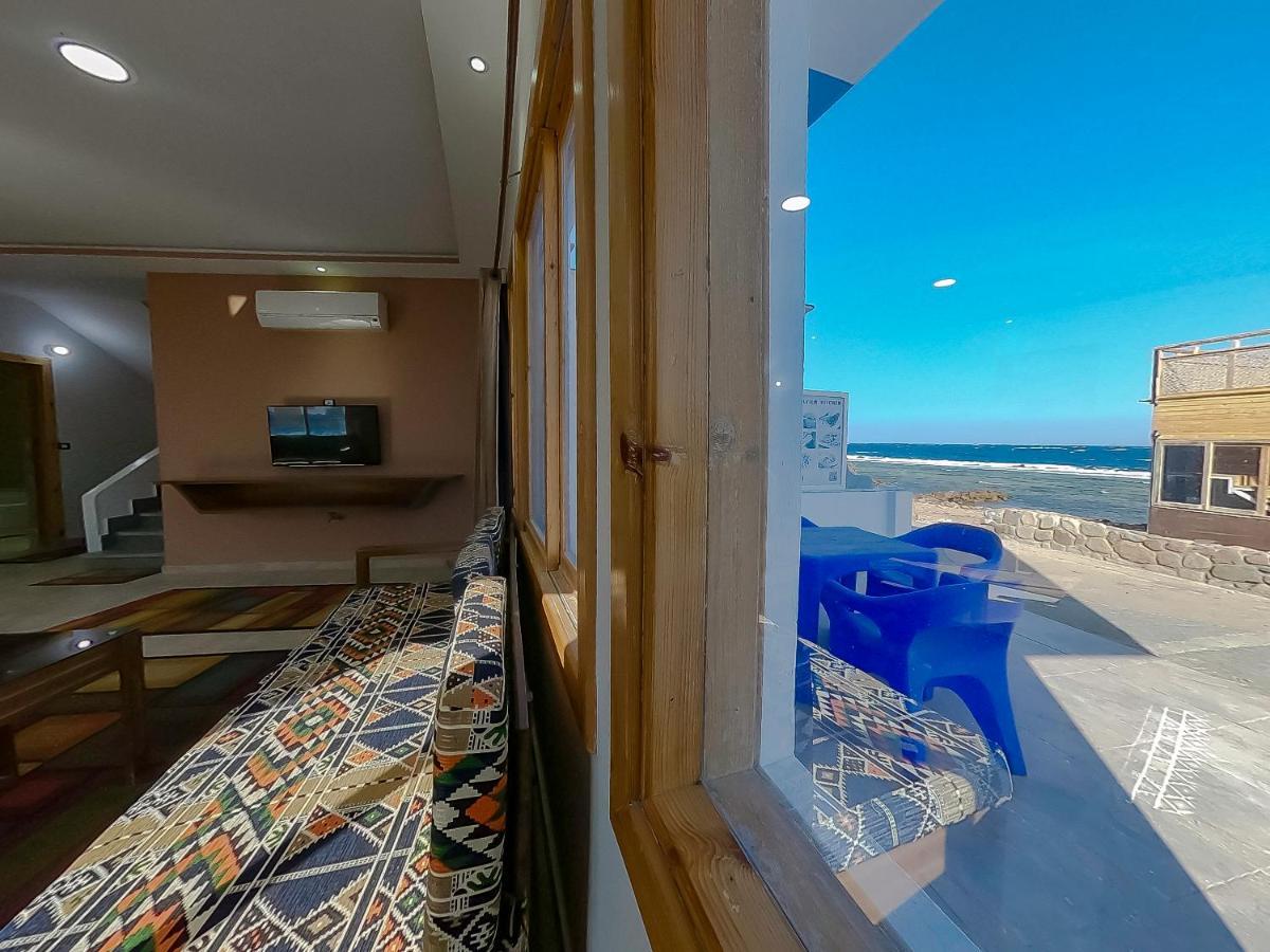 Seaview Hotel