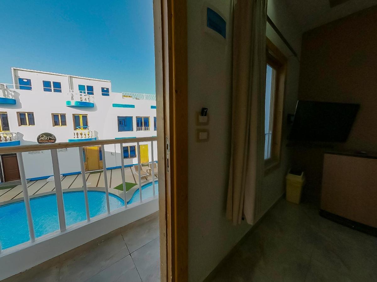 Hotel Seaview 3*