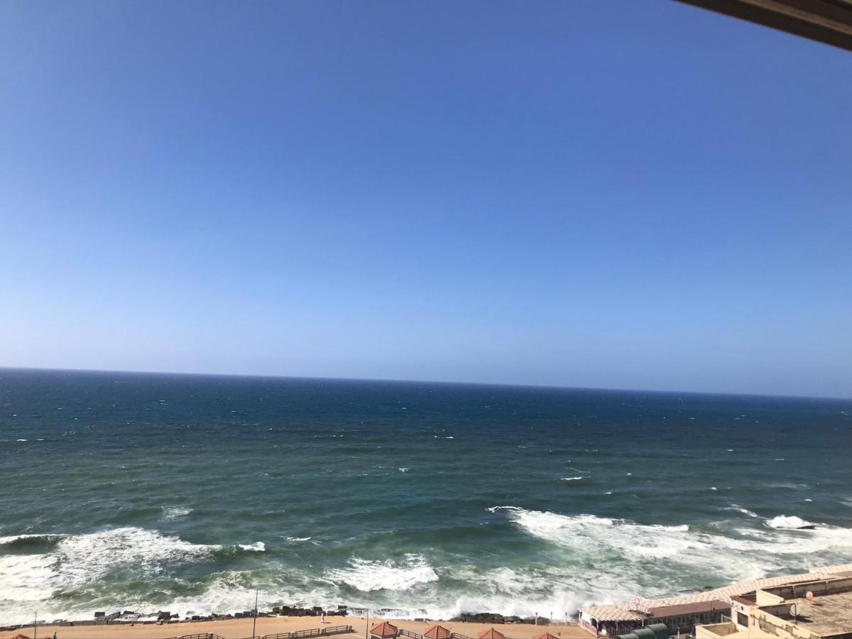فخمة فيوالبحر Luxury Panorama Sea View Apartament *