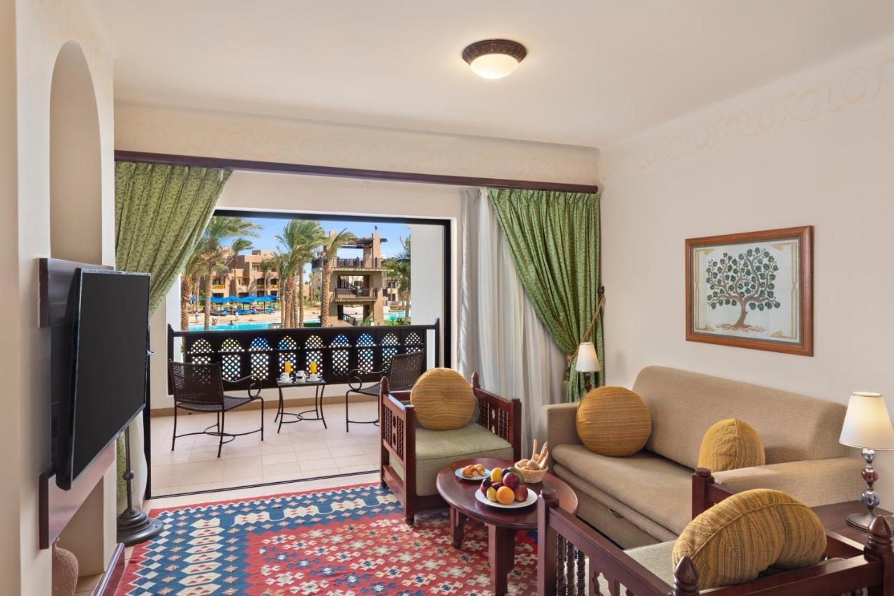 Pickalbatros Oasis 5*
