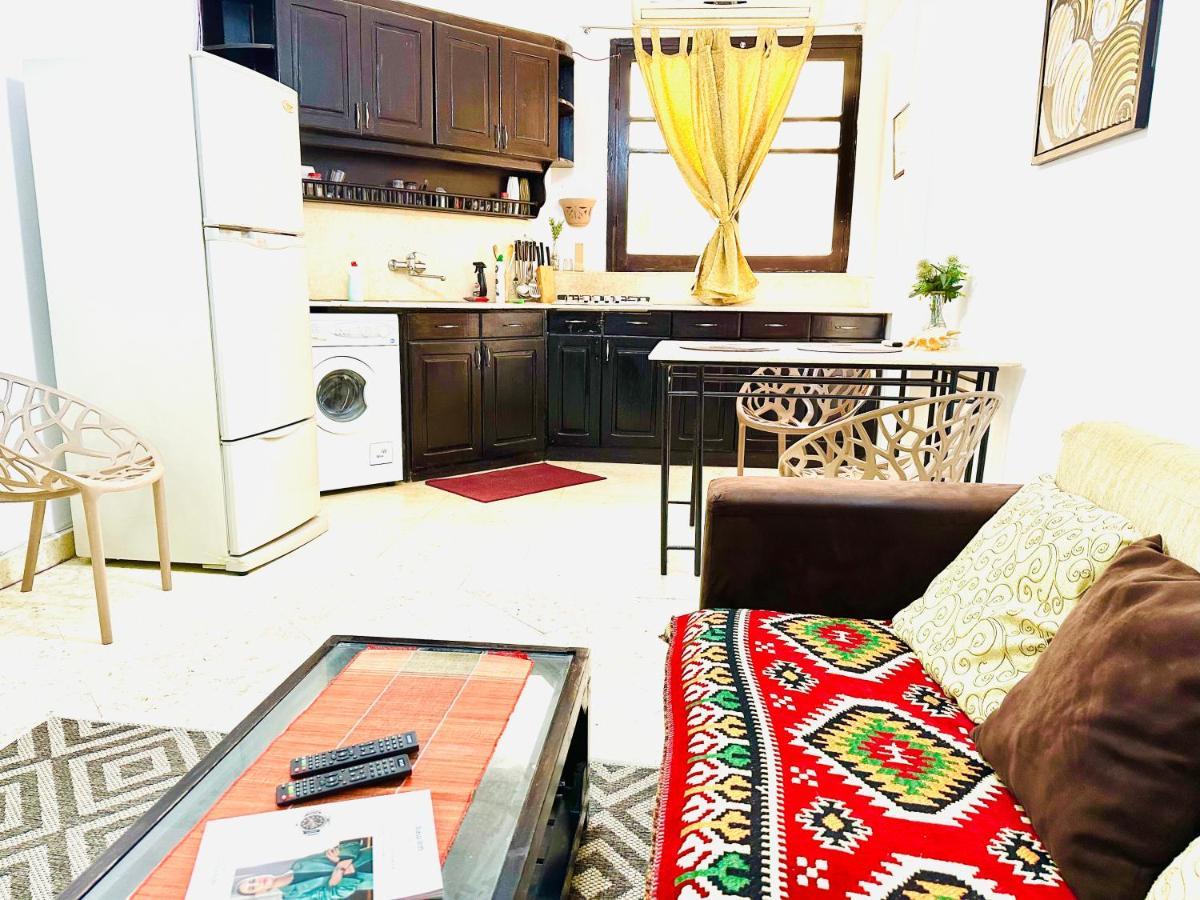 Tamburine With Wi Fi Center Apartment
