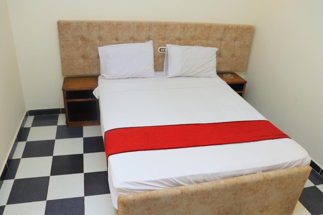 Royal Hotel