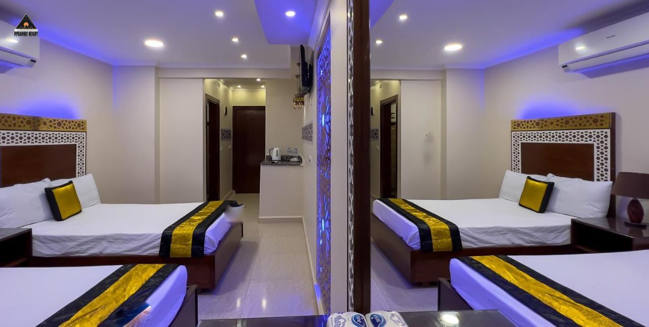 Pyramids Height & Pyramids Master Scene Rooftop Hotel *