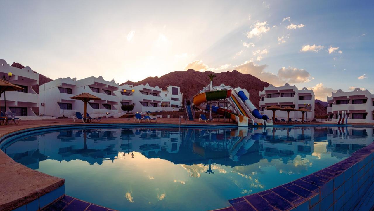 Golden Heights Aqua Park