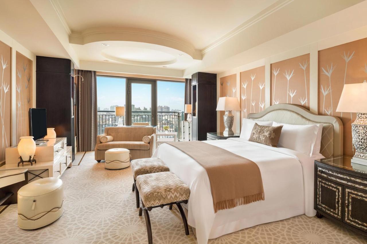 The St. Regis 5*