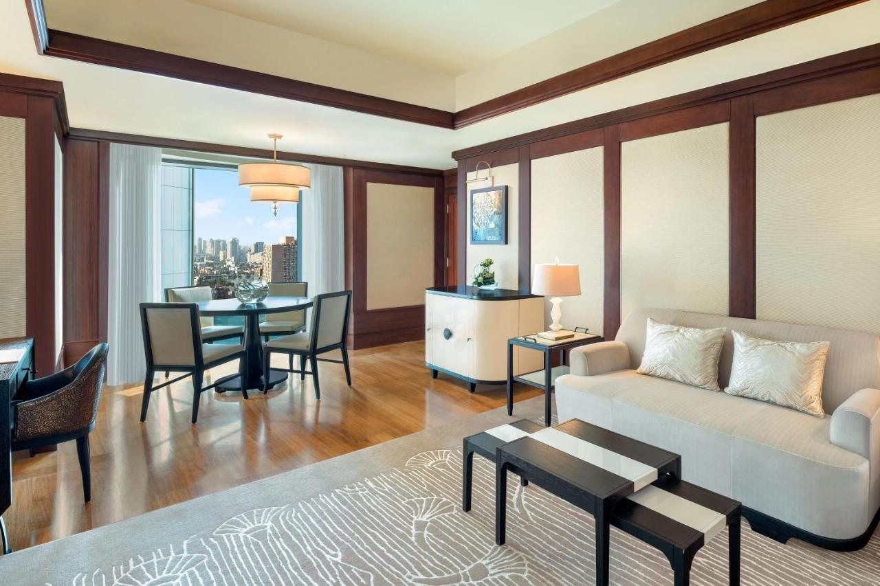 The St. Regis 5*