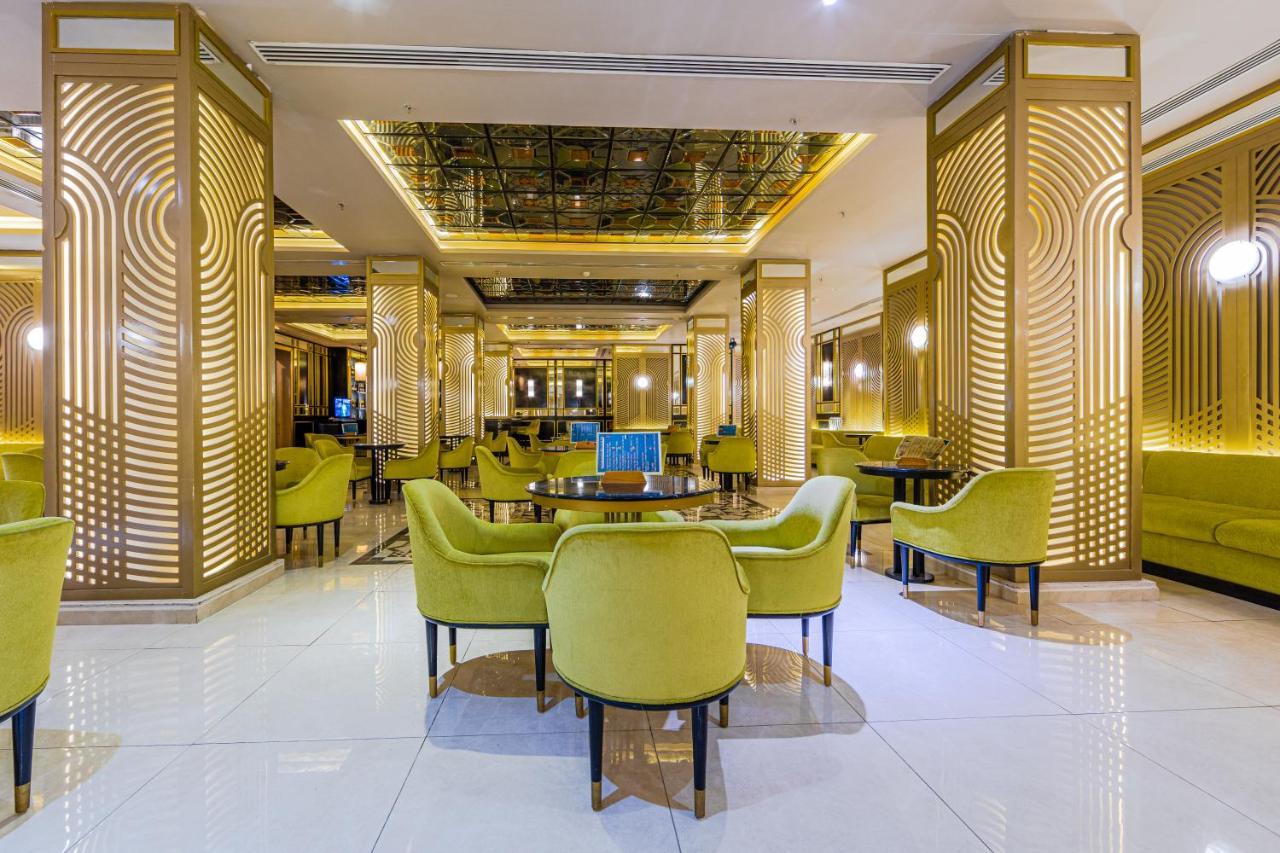 Grand Palace - Couples Only 18 Years (adults Only) 5*