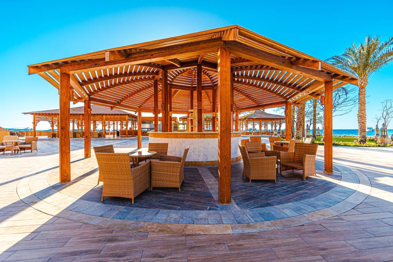 Resort Grand Palace - Couples Only 18 Years (adults Only)
