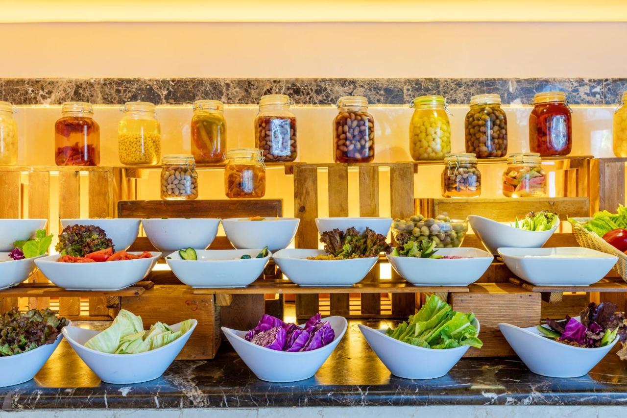 Resort Grand Palace - Couples Only 18 Years (adults Only) 5*