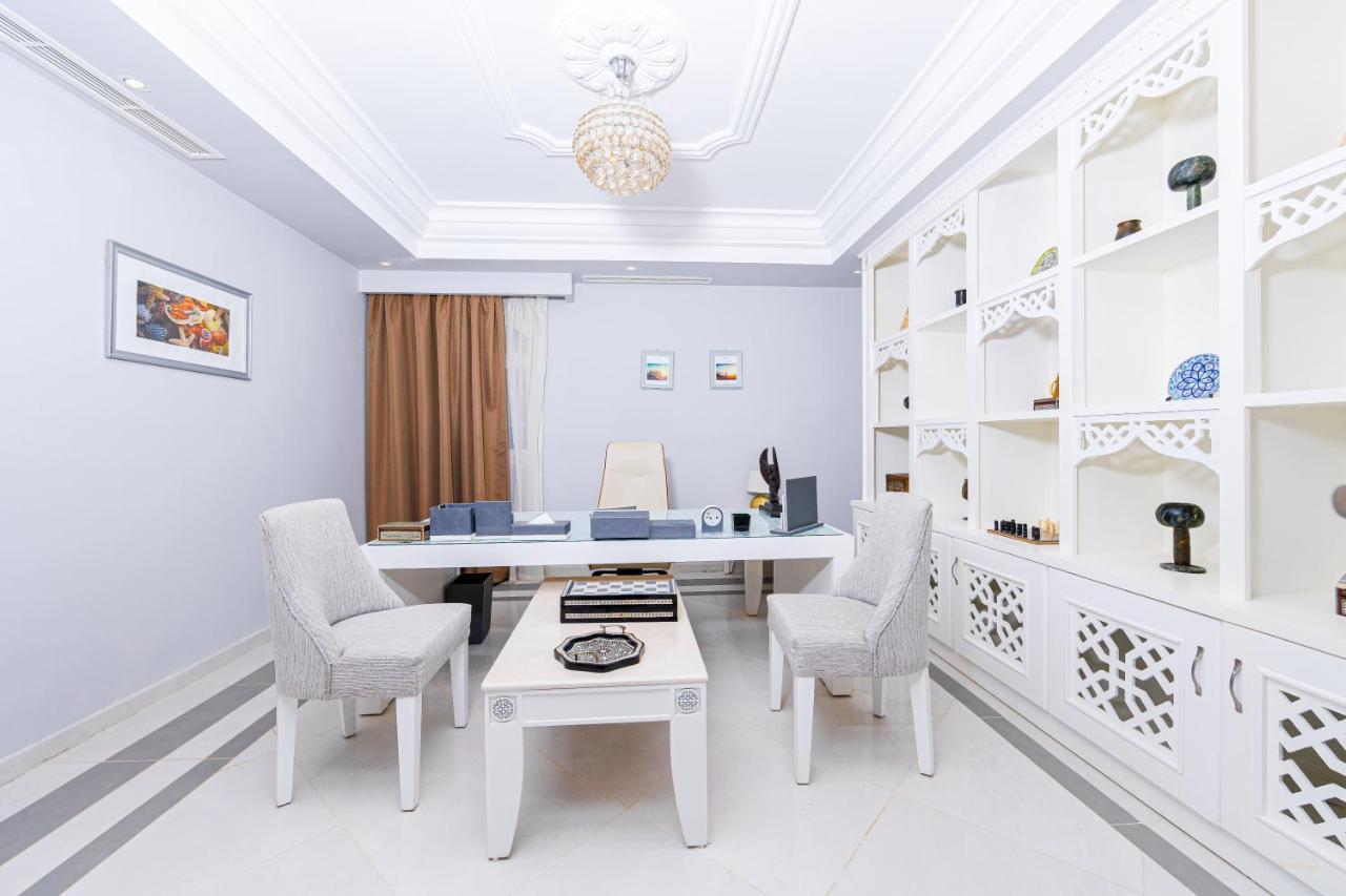 Grand Palace - Couples Only 18 Years (adults Only) Resort 5*