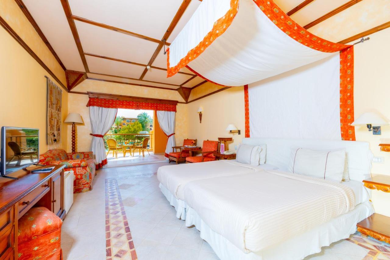 Resort The Grand