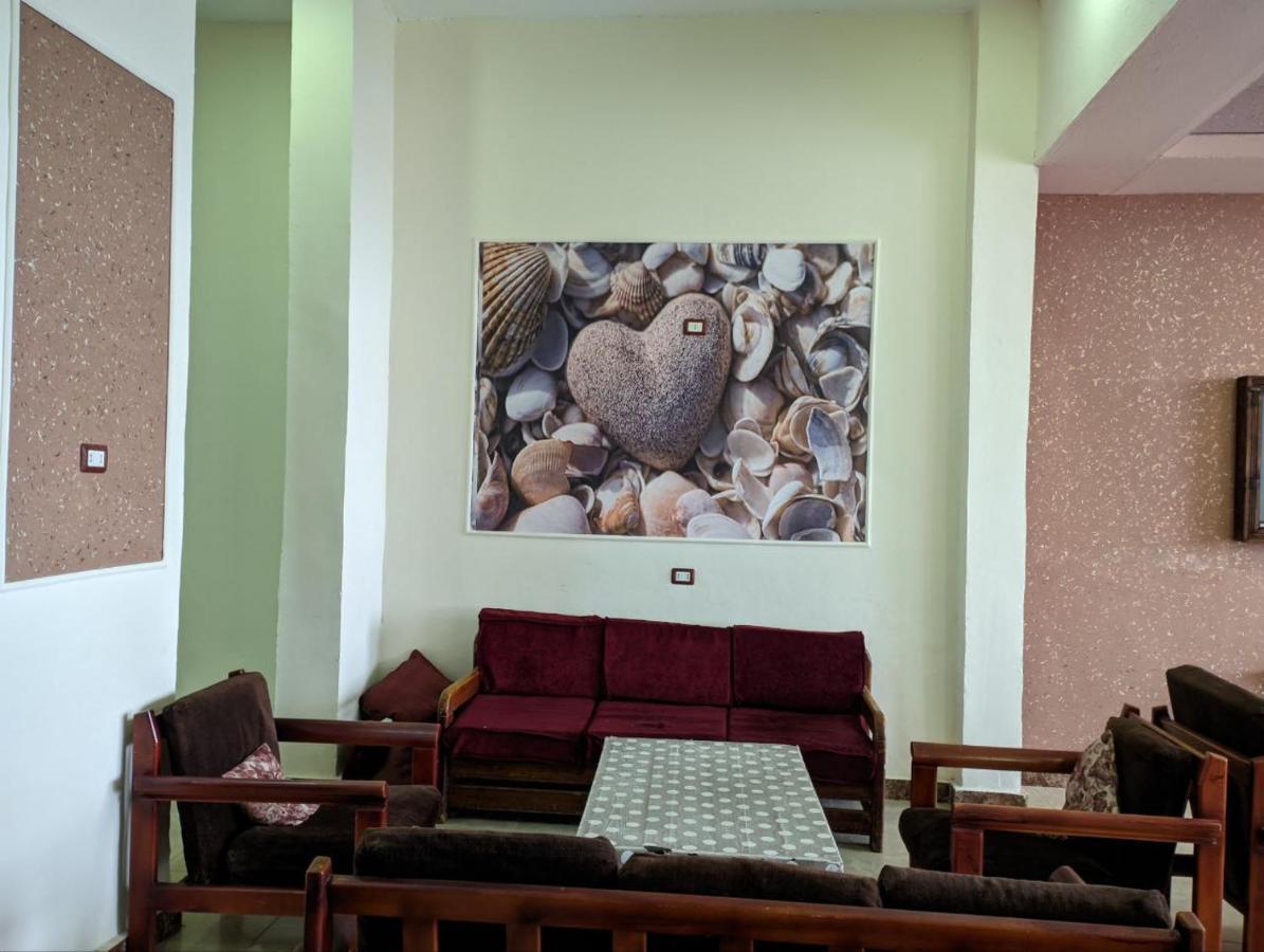 Hotel Royal Crown Marsa Matruh عائلات فقط 3*