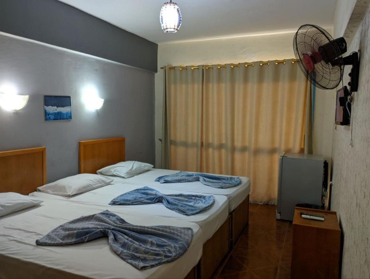 Hotel Royal Crown Marsa Matruh عائلات فقط