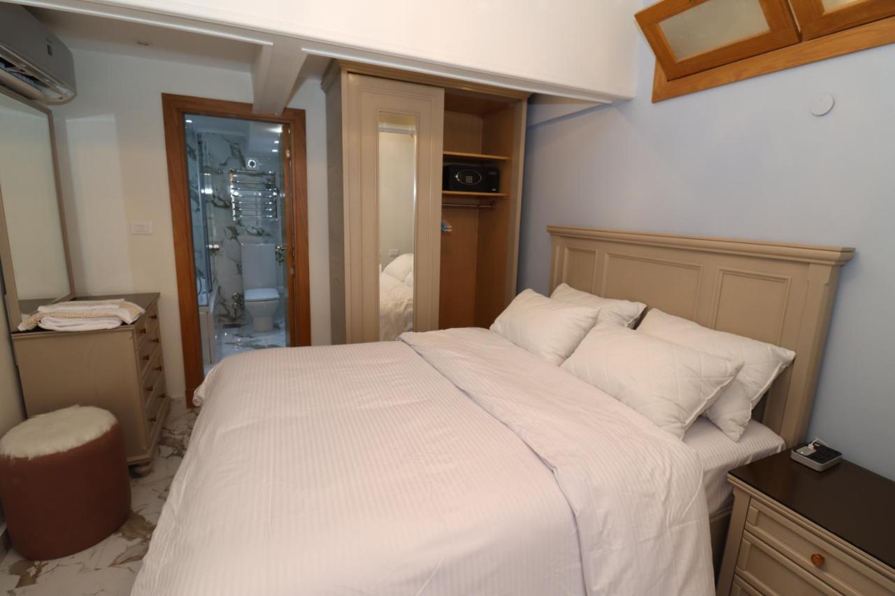 Luxury Mamoura Private *