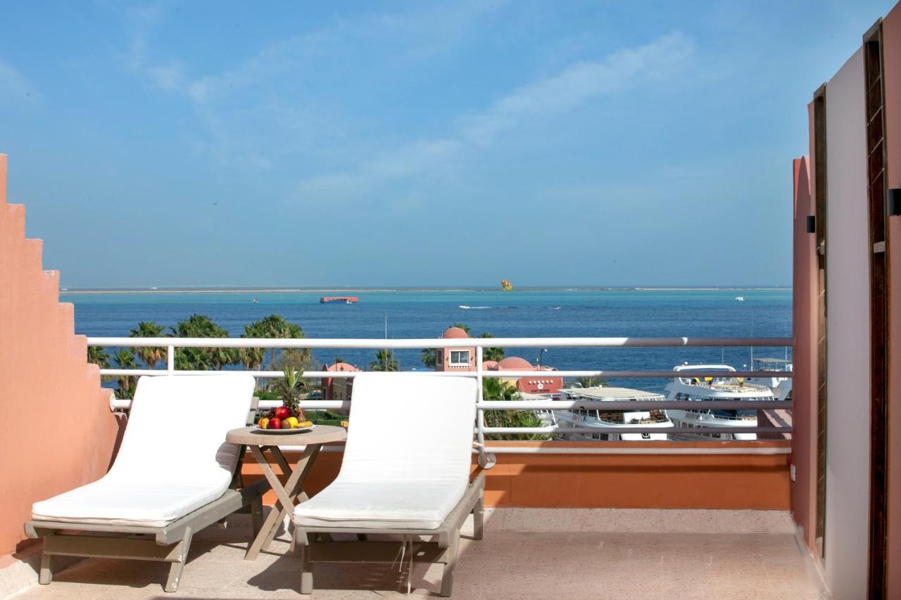Otel The Bay Marina *