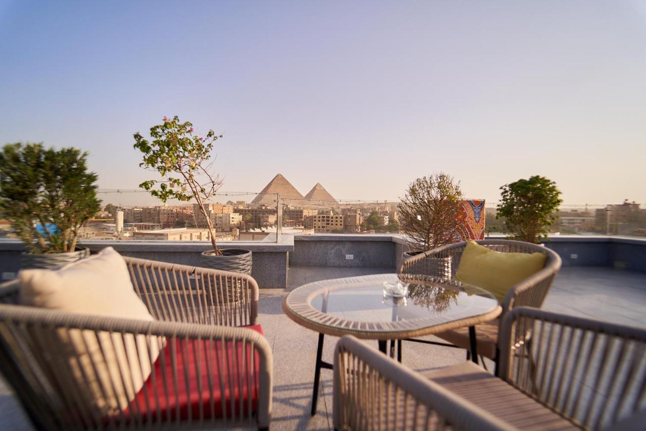 New Pyramid Front Al Kawm al Akhdar