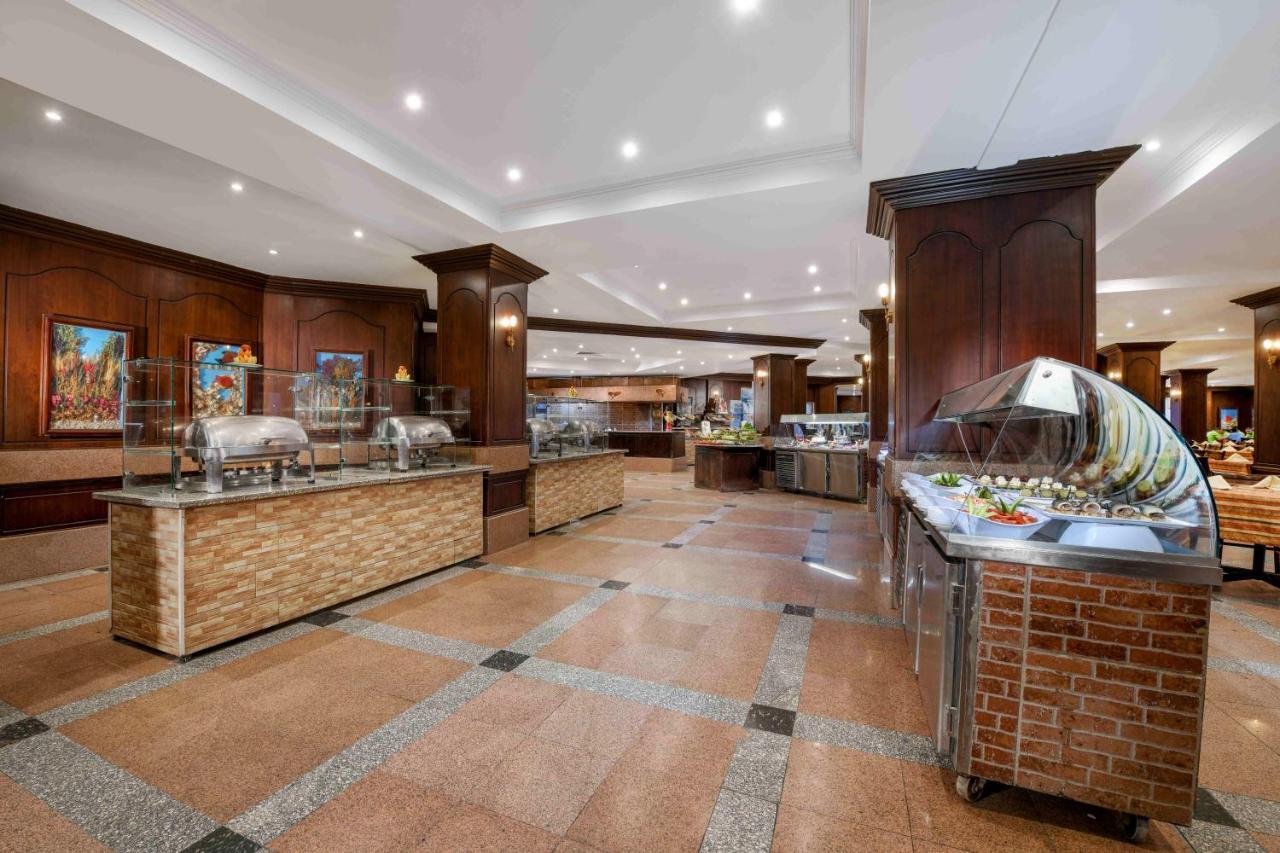Resort Menaville 4*