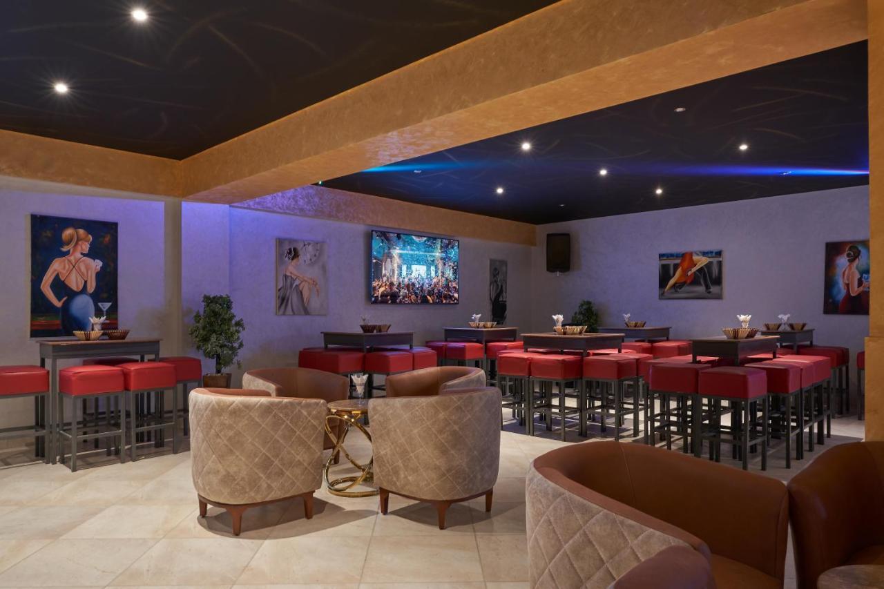 Three Corners Sea Resort 4*