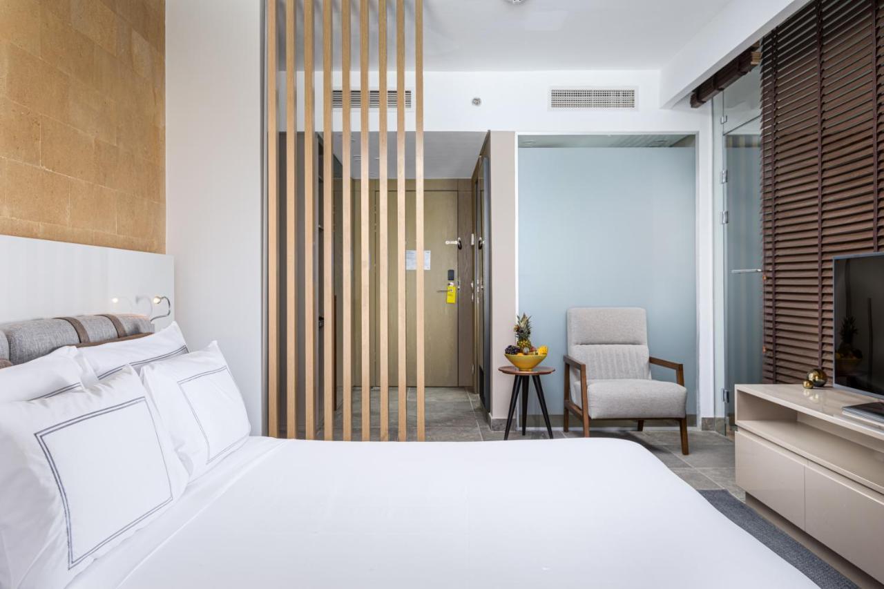 The G Seashell Hotel