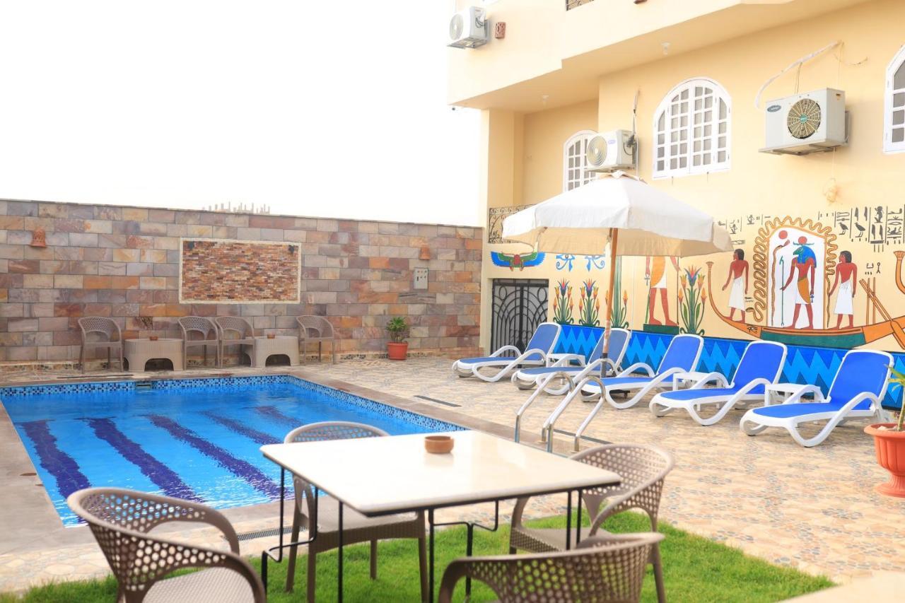 Royal Mountain Hotel Luxor