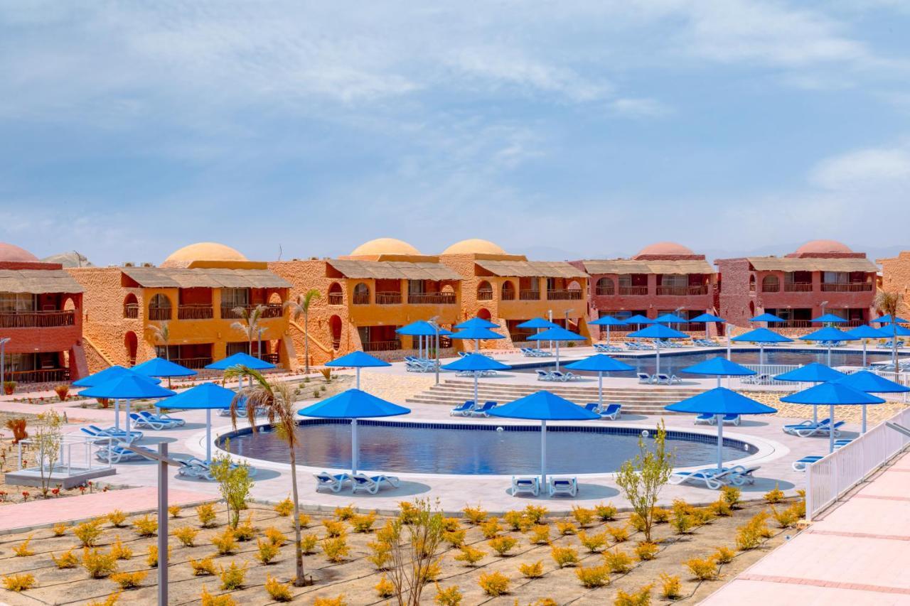 Pickalbatros Villaggio Aqua Park - Portofino 4*