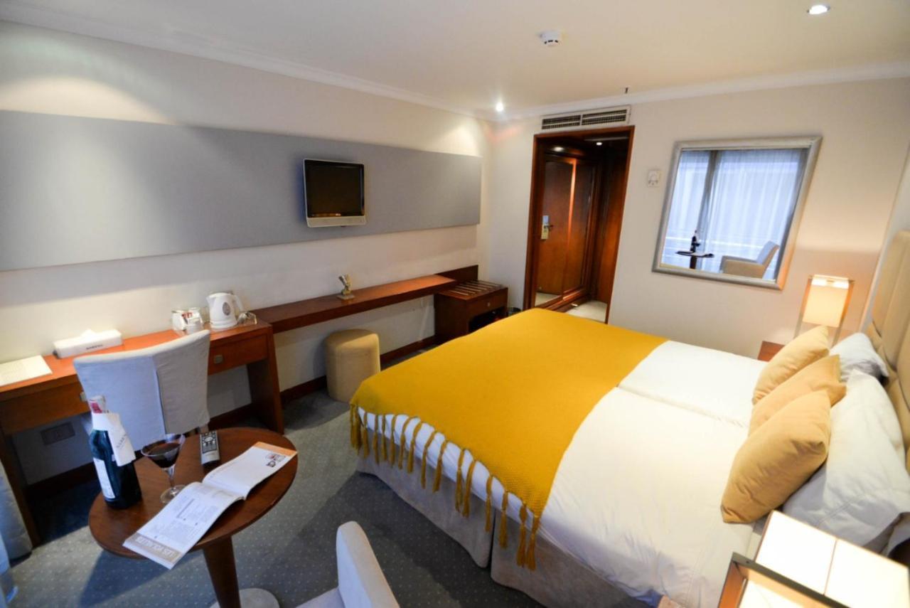Hotel Nile Cruise To Aswan Every Monday, Thursday And Saturday And Trip To Abo Simple 5*