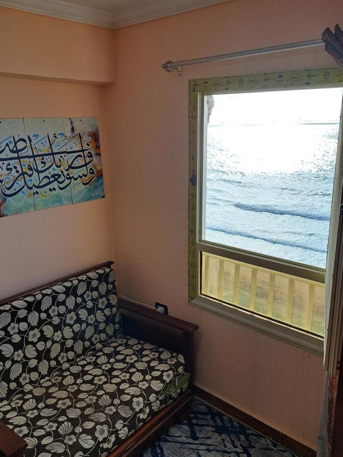 Panorama Sea View Apartment: Coast Getaway *